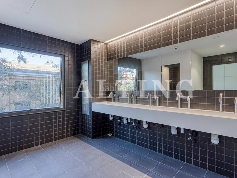 Foto dc93da62-e52d-4e95-9efd-2625a0b3063a. Rent office space with heating in Provençals del Poblenou Barcelona