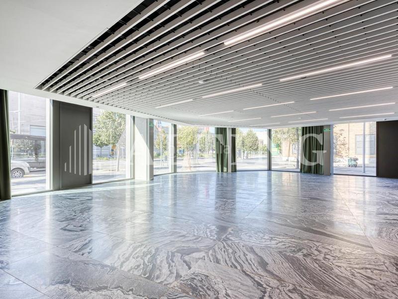 Foto e69f79be-9ced-45f4-8bc7-0efedbe7c1fa. Rent office space with heating in Provençals del Poblenou Barcelona