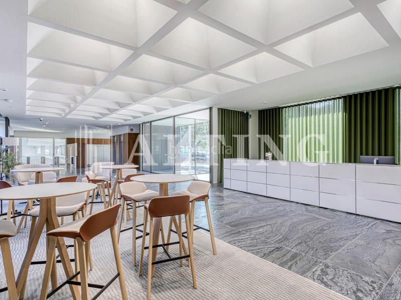 Foto f4556484-a721-4731-9125-a18f60f5c137. Rent office space with heating in Provençals del Poblenou Barcelona