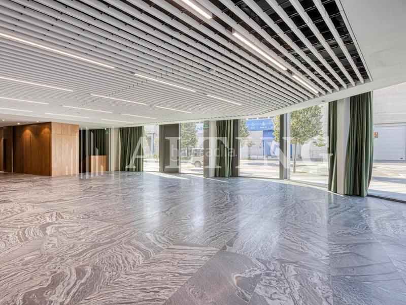 Foto 0f89dae3-b907-48f4-832a-87b6ee523bb9. Location bureau avec chauffage dans Provençals del Poblenou Barcelona