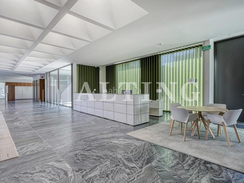 Foto a67be976-3c49-4b52-8865-df21bbbeffba. Location bureau avec chauffage dans Provençals del Poblenou Barcelona