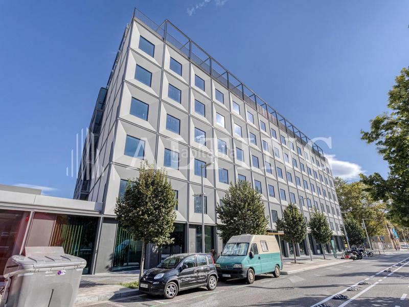 Foto 65e8f0e6-4608-429b-b9ef-f971d4f919fc. Miete büro mit heizung in Provençals del Poblenou Barcelona