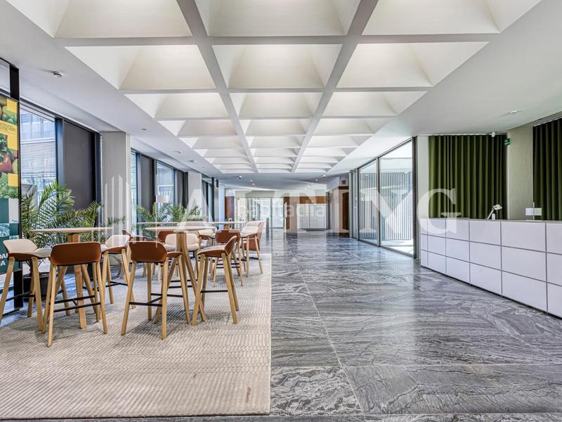 Foto af279010-dda8-43bf-b83c-e7876e06d17a. Miete büro mit heizung in Provençals del Poblenou Barcelona