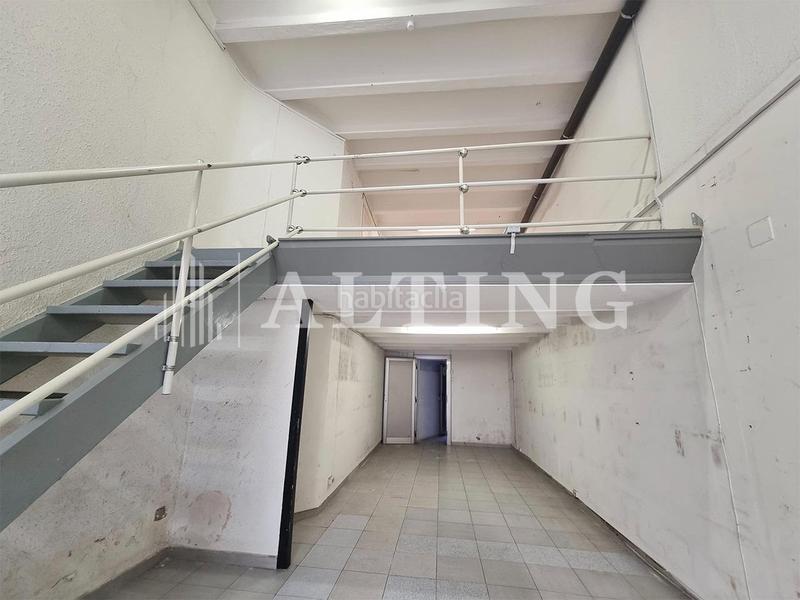 Foto 0bd77850-6e69-4d6c-aeec-7aef5096b76f. Lloguer local comercial a Sant Antoni Barcelona