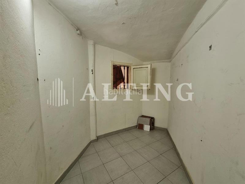 Foto c92b7667-37f2-47db-96fe-8fcee58aa074. Lloguer local comercial a Sant Antoni Barcelona