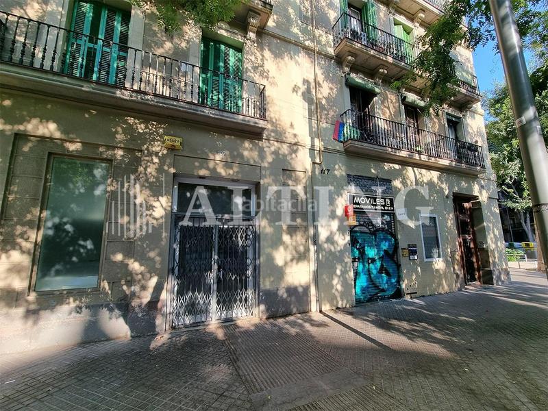 Foto ff63ef00-52b5-4dec-b4c9-283fd27b5c49. Lloguer local comercial a Sant Antoni Barcelona