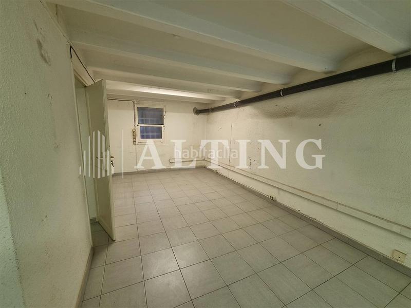 Foto 5f8080f3-8689-4df8-b21d-39d55de17126. Location local commercial dans Sant Antoni Barcelona