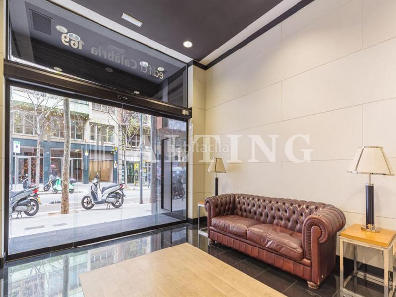 Foto 8cbb36ac-c87c-4232-9176-2d1746e1e097. Miete büro mit heizung in La Nova Esquerra de l´Eixample Barcelona