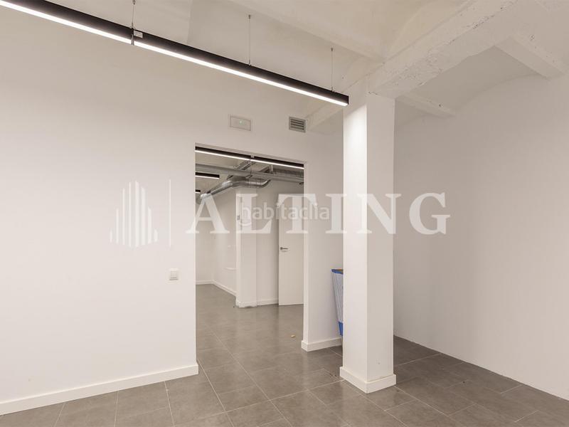 Foto 9bae2cb6-5baa-4406-a3db-1ca996164b69. Miete büro mit heizung in La Nova Esquerra de l´Eixample Barcelona