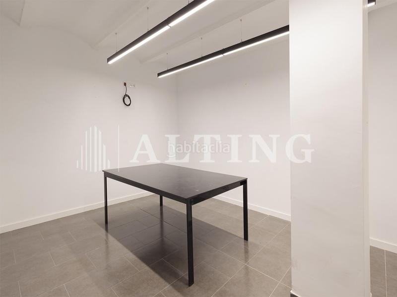 Foto 18c5d611-3c78-46a2-a163-27b0f48525e9. Rent office space with heating in La Nova Esquerra de l´Eixample Barcelona