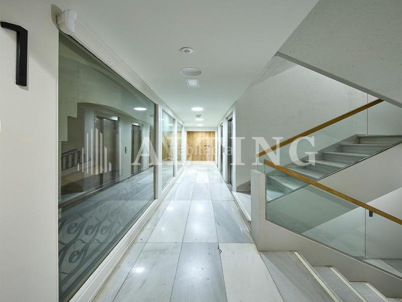 Foto 6a4bdecc-dc9a-4455-91a0-7d75d5165e0f. Miete büro in calle rambla de catalunya 19 in Dreta de l´Eixample Barcelona