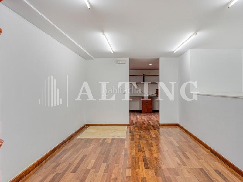 Foto 73704f41-0a80-4140-8d5b-673b2b61035e. Local comercial  reformado con encanto histórico en el gótico en Barcelona