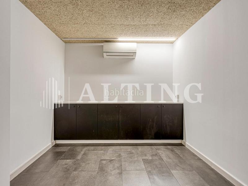 Foto ed89d0de-3edf-4954-93e9-6e756b1c74c2. Local comercial  reformado con encanto histórico en el gótico en Barcelona