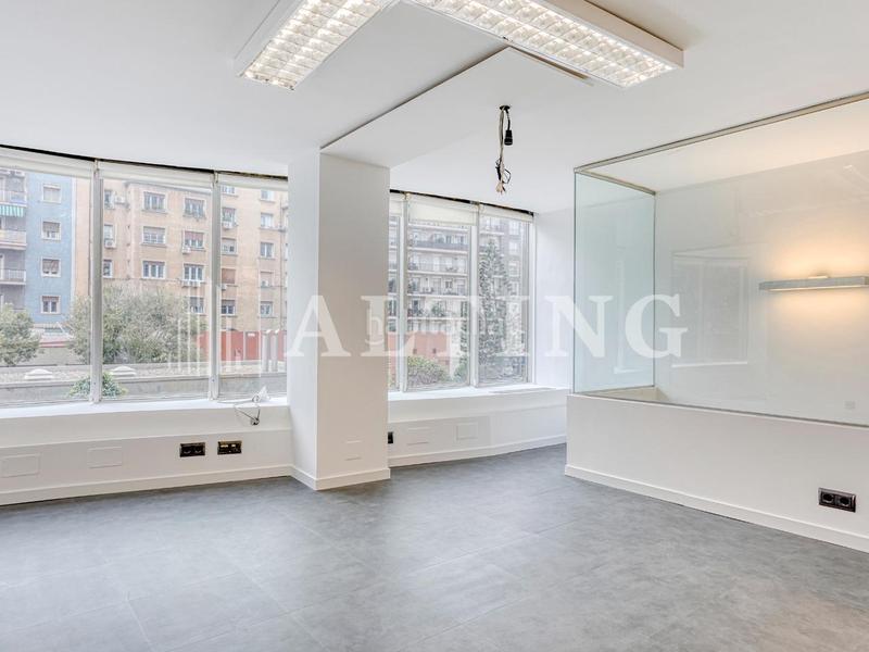 Foto 2de26273-439b-45bd-a8e1-73747301acd1. Location bureau dans Barri de les Corts Barcelona