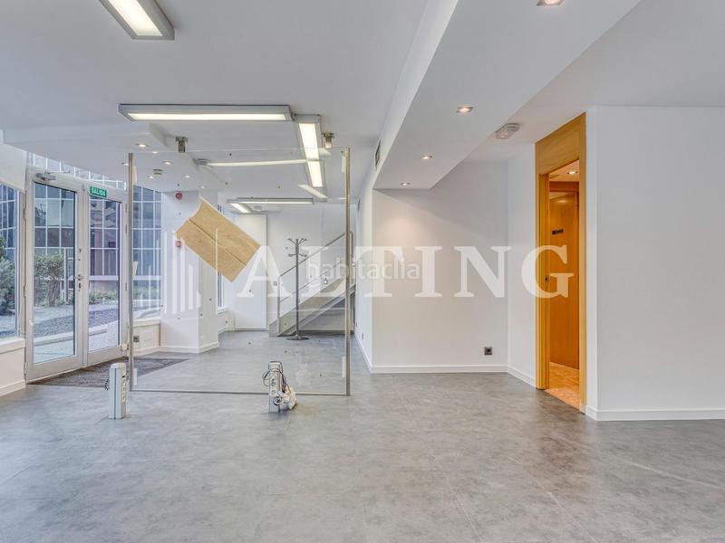 Foto 344a6170-e5f9-4b02-a713-fafe280e8f01. Location bureau dans Barri de les Corts Barcelona