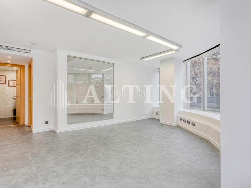 Foto 24a3971b-bf36-4be7-b405-68b404fb3739. Rent office space in Barri de les Corts Barcelona