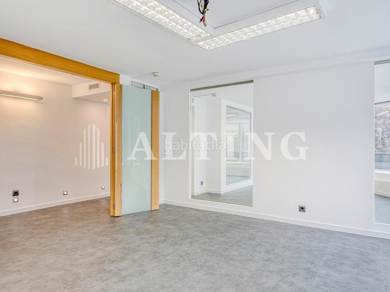 Foto f746d151-0a5e-474c-aa0a-9c974ccc0120. Rent office space in Barri de les Corts Barcelona