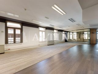 Affitto Ufficio  Diagonal. Oficina luminosa y lista para entrar en avinguda diagonal