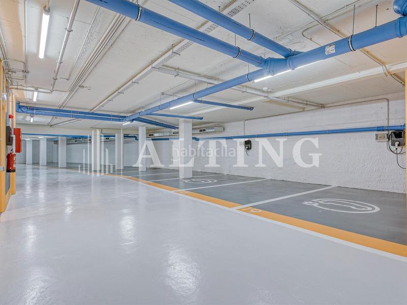 Foto d293e7ae-4f27-4003-b42a-3b6a6d101633. Rent car parking in carrer alfons xii 10 in Sant Gervasi - Galvany Barcelona