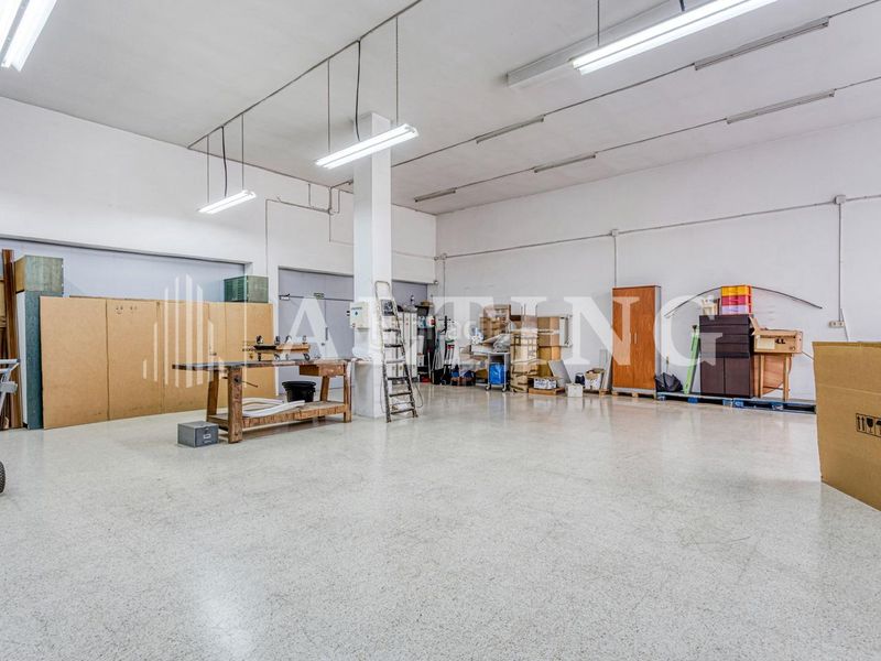 Foto 855da1e7-0351-425b-8834-48e93672c64a. Local comercial a La Sagrera Barcelona