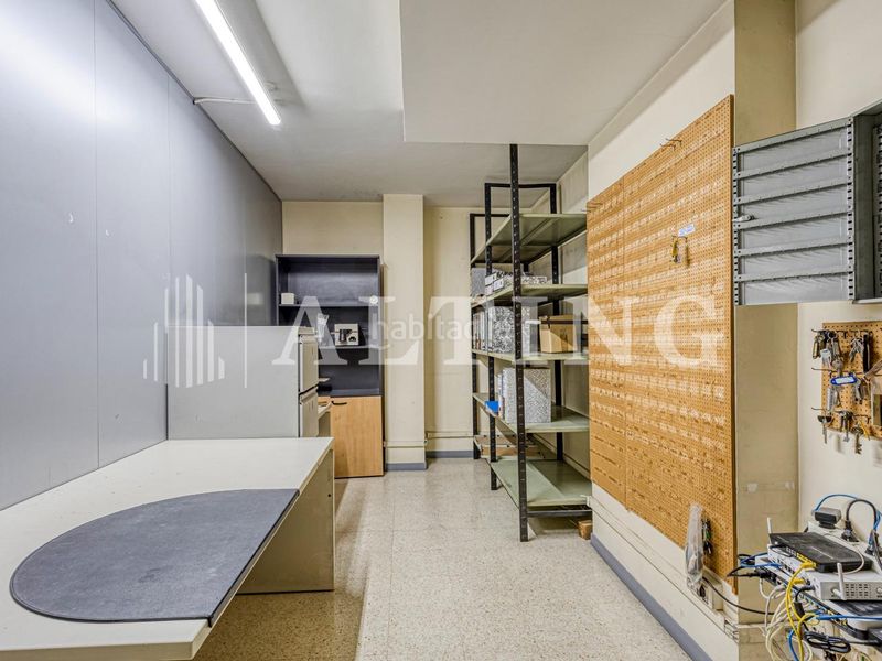Foto bc9427f9-4805-45c2-9bd1-96217ded0389. Local comercial a La Sagrera Barcelona