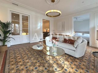 Flat  Ronda ronda universitat. Exclusivo piso reformado a estrenar junto a plaza catalunya