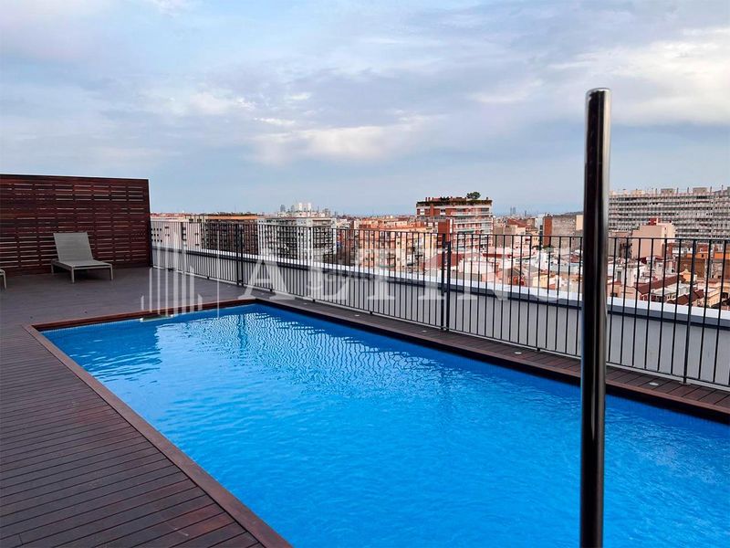 Foto 6d12a12a-2c1b-454d-8b8c-6caf497d16e7. Pis amb aparcament piscina a Barri de les Corts Barcelona