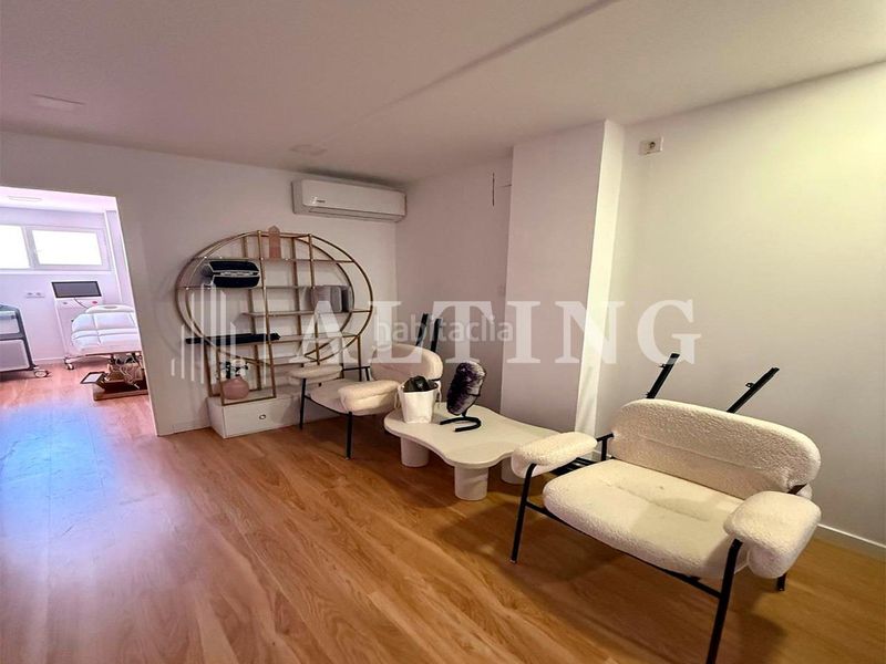 Foto e73380d2-8258-4cbe-889c-007389e5957a. Local comercial en carrer villarroel 191 local comercial en venta en rentabilidad frente al hospital clínic en Barcelona