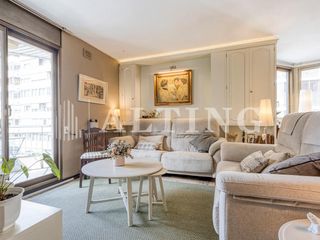 Piso  Vía vía augusta. Exclusiva vivienda con cinco habitaciones, terraza y parking dob