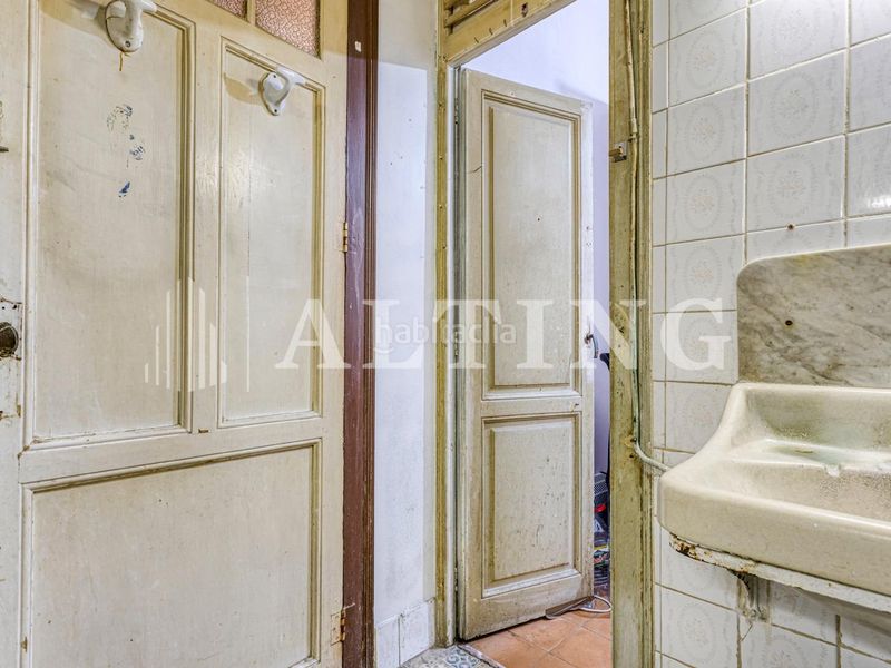 Foto fbecc5a8-0aed-45cf-8c29-bb226f8631e1. Pis a Dreta de l´Eixample Barcelona