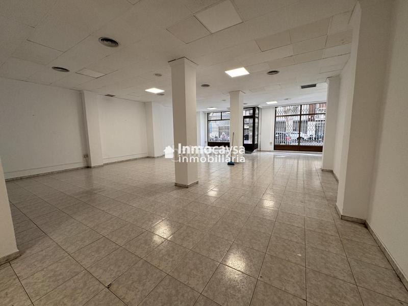 Foto 480a05ef-cb48-4fc2-a2bb-39f3e5e3eb73. Lloguer local comercial a Xàtiva