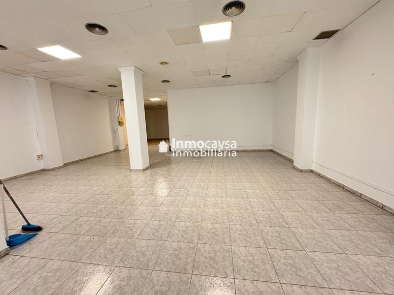 Foto 6f9faee1-e2ea-41b7-90d9-56d9f1e37a5d. Lloguer local comercial a Xàtiva