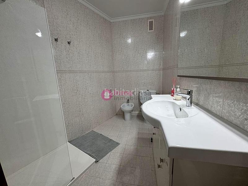 Foto b62e0d85-15c4-4010-8097-6459d8e86bfc. Lloguer pis a Xàtiva