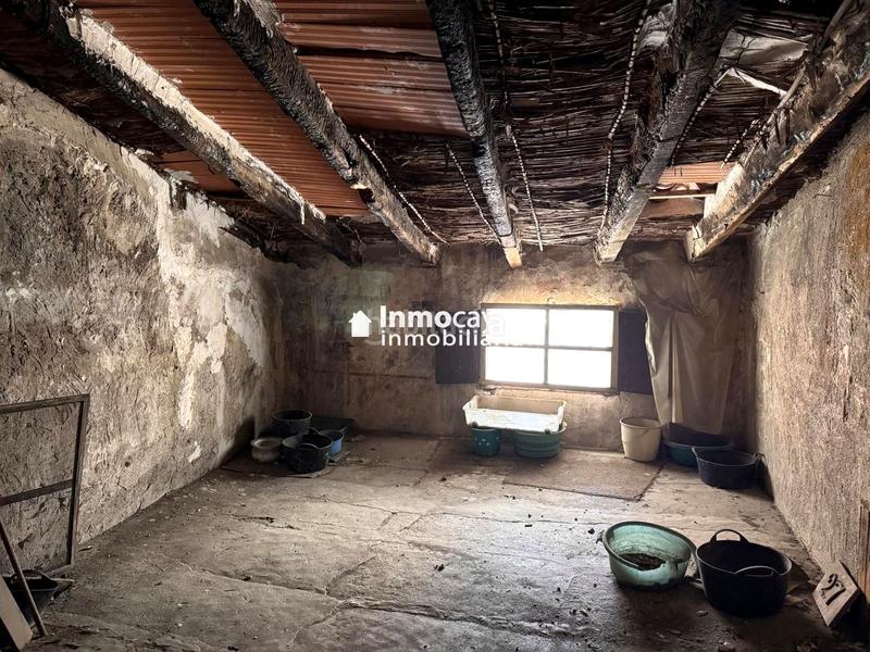 Foto ed98508d-9f68-48a8-8508-d67ee35080a7. Casa a Xàtiva