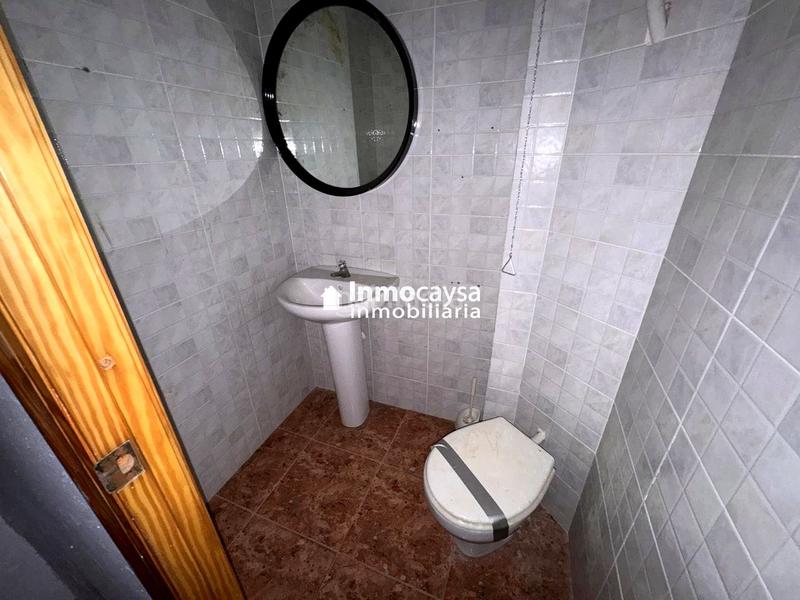 Foto f66d73e2-c97d-4d4f-93d6-4332bf3a3279. Local comercial a Xàtiva