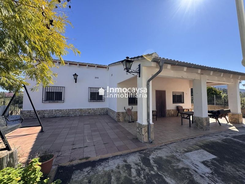 Foto 3d99620e-cb7e-42cb-8934-27bf39183cc7. Casa amb piscina a Barxeta