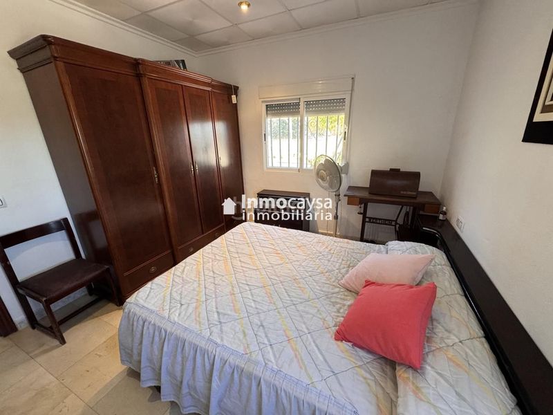 Foto b225642d-afda-4fa7-9a44-b3c7e4be56f4. Casa amb piscina a Barxeta