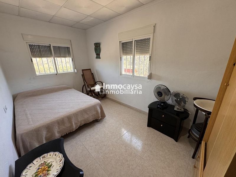 Foto b746d6b2-feef-46ca-9ab6-40f60c53f10c. Casa amb piscina a Barxeta