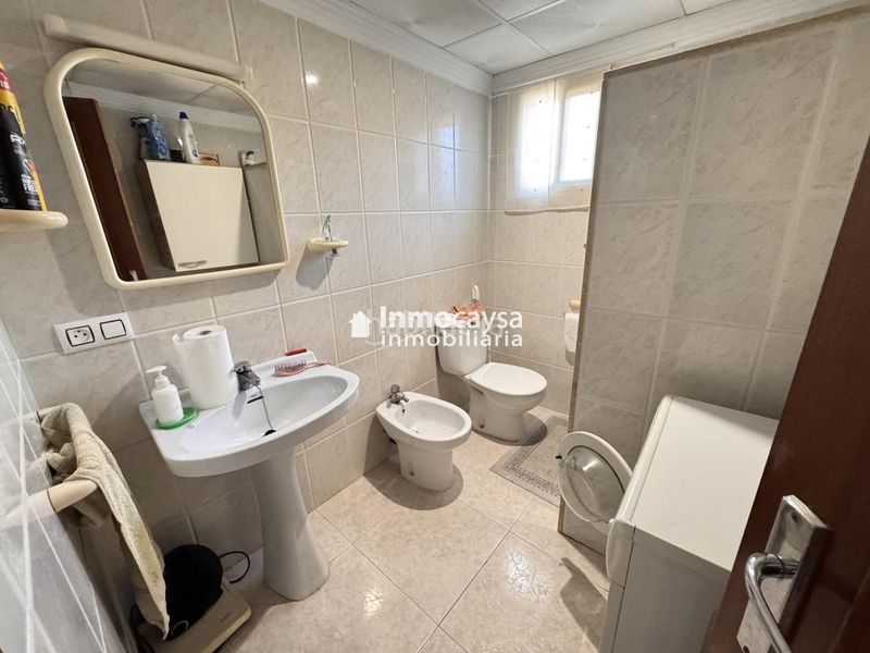 Foto bc8cde59-0881-4123-bc33-2000be0905a3. Casa amb piscina a Barxeta