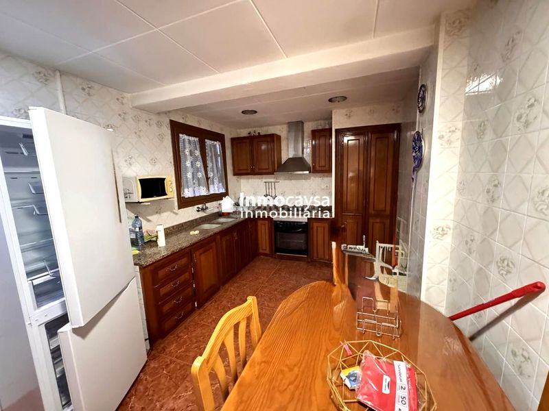 Foto eb627b18-1860-4be7-ab2d-0f2952cdfa99. Pis a Xàtiva