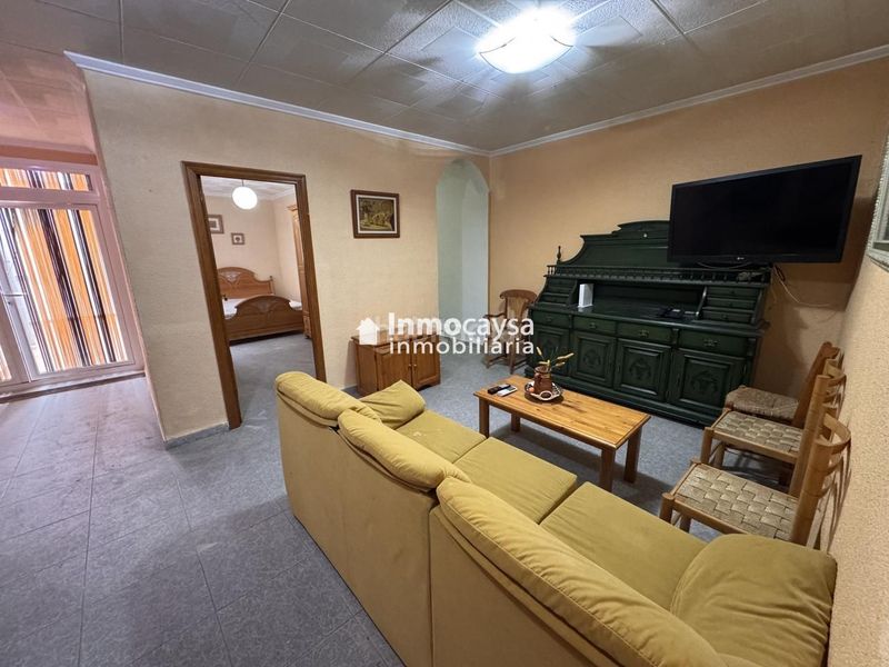 Foto ccf96457-a28a-4dd0-ad54-a935d6faabb0. Casa a Novetlè