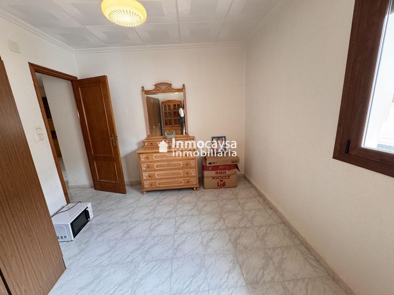 Foto e28cb4f8-8e73-4803-bd34-11cf50b6d8cc. Casa a Novetlè