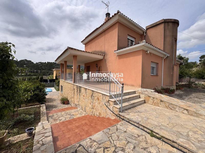 Foto fb2430b1-bf90-46c3-b353-ef1a54584a5c. Casa chalet venta bixquert xátiva en Xàtiva