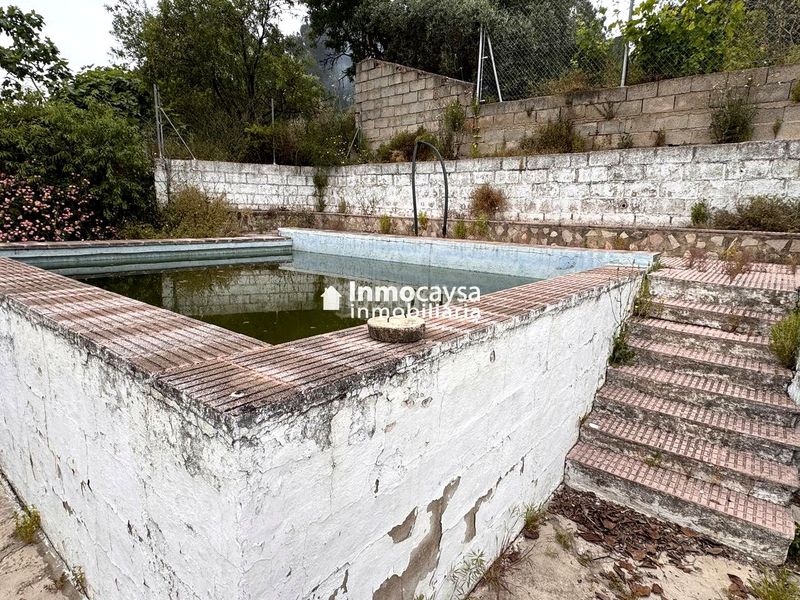 Foto 7cb8ae6d-271f-44ab-94ba-869962bd0180. Casa amb piscina a Xàtiva