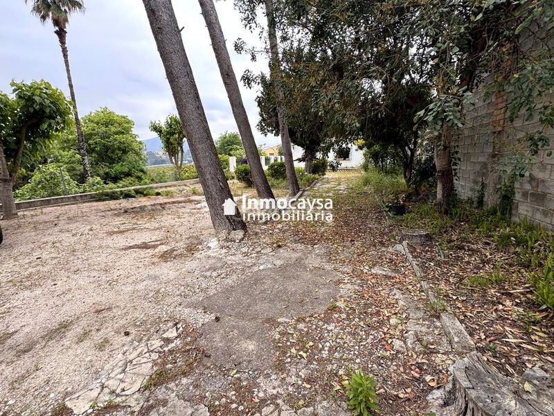 Foto e06bb8ff-dd1a-4b5a-b1b5-46b86d7f9622. Casa amb piscina a Xàtiva