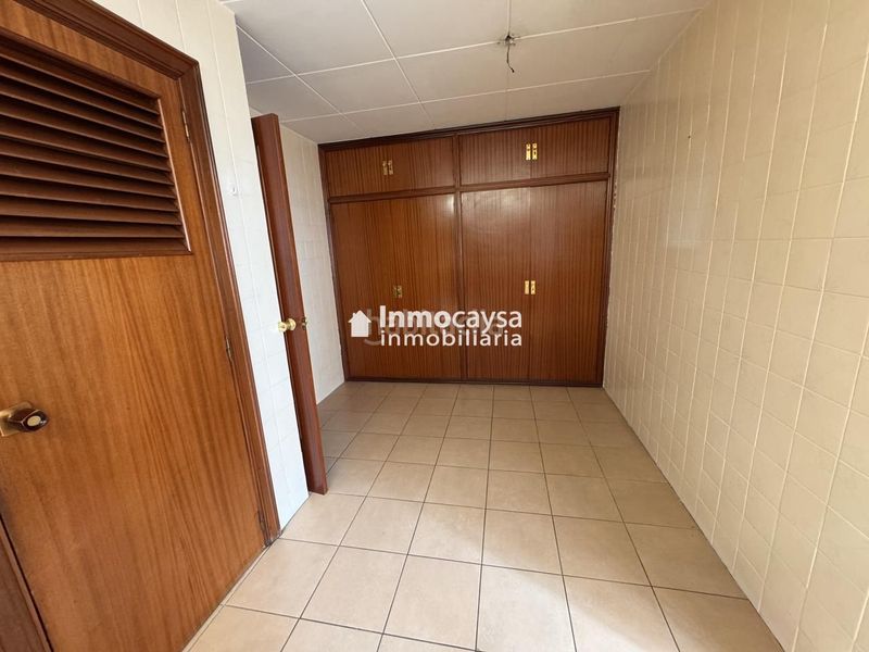 Foto c25a531f-4327-4928-8e9b-8ef8f6f789c4. Piso  céntrico en Xàtiva