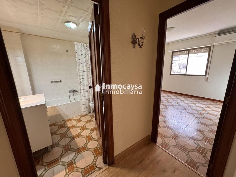 Foto f99751e7-509e-434f-a6c9-089eb790a1c1. Piso  céntrico en Xàtiva