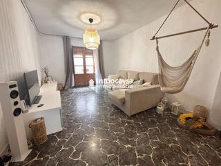 Haus in Xàtiva. Casa