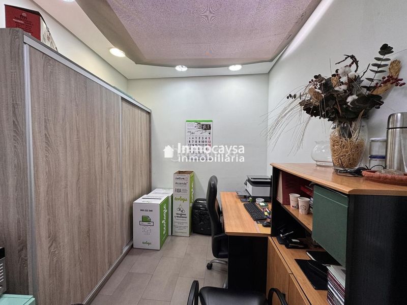 Foto 2118320d-4310-473d-97a5-6fd1a1df0763. Local comercial  en Xàtiva