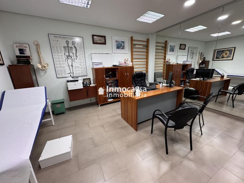 Foto f6c1f079-1b5a-403e-a144-d6411fec3a1c. Local comercial  en Xàtiva